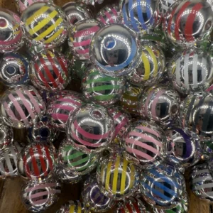 16mm- Christmas Ornament themed horizontal bubblegum bead