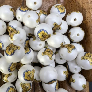 16mm Exclusive Ferris State Bulldogs Bubblegum Bead